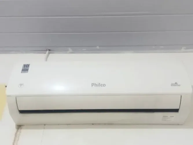 SPLIT INVERTER 12000 BTUS PHILCO