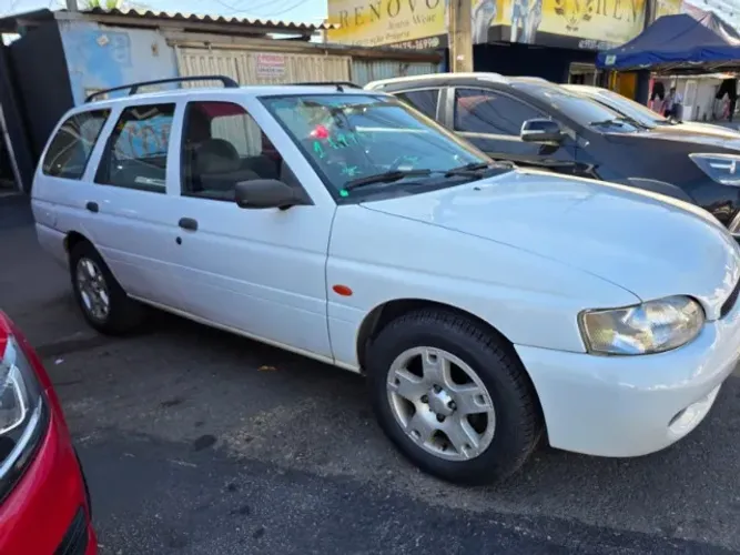 Ford Escort S.W GL 1.8i 16V 2000