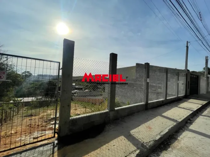 TERRENO NA ZONA LESTE DE SÃO JOSÉ DOS CAMPOS, PRÓXIMO AO SIMPATIA