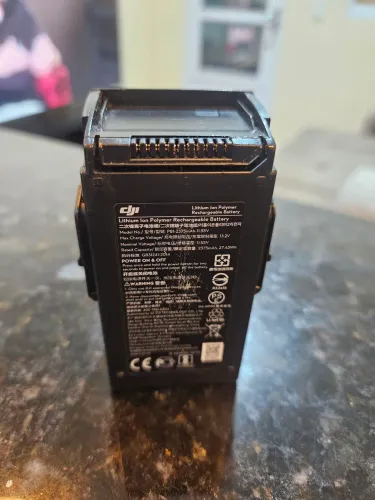 Bateria Mavic Air 1 não liga
