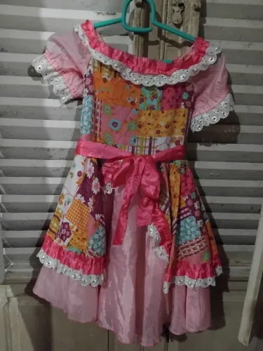 Vestido caipira infantil