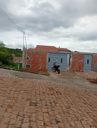 vende se. excelente casa  no bairro belo norte 