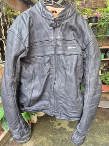 Blusa couro motociclista 