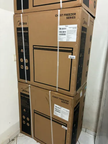 Freezer horizontal Midea 198 litros na caixa Bivolt 