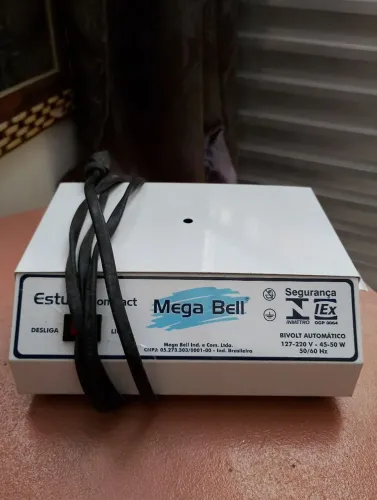 Vendo estufa de unha semi novo bem conservado