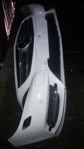 Para-choque dianteiro Mercedes b200 2013 Completo
