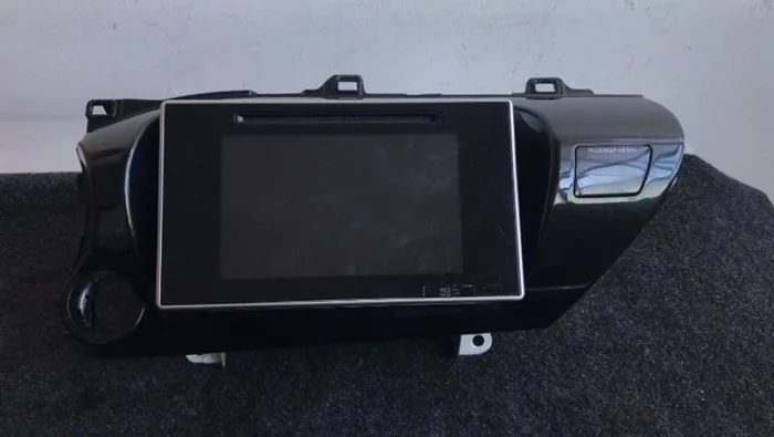 Hilux 2019 multimídia com moldura original completa 