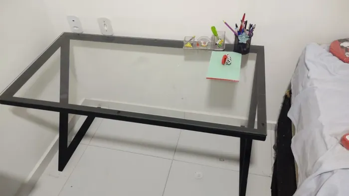 Mesa de Escritório de vidro
