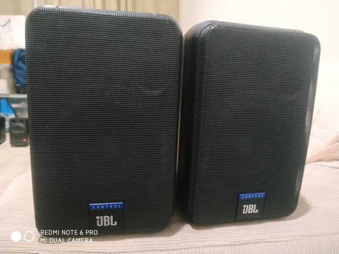Gean · Par de caixas de som JBL Control Originais