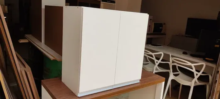 Armário suspenso em MDF multiuso 60x70x30