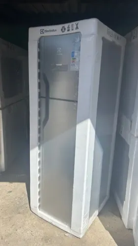 Geladeira 371 litros 2 portas inox