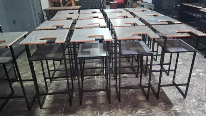 Mesas, bistros , para seu comércio,  shows 