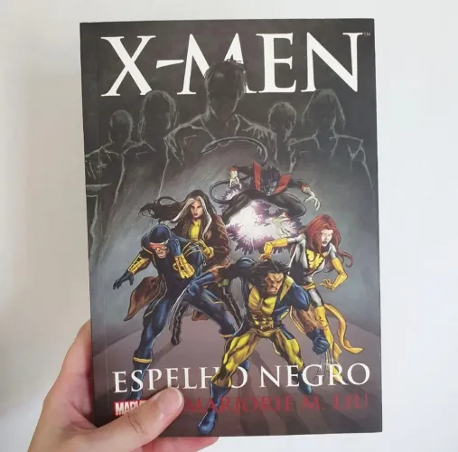 Livro X-Men Espelho Negro Marvel