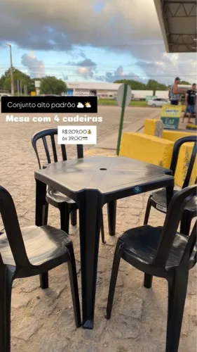 Conjunto alto padrão > Mesa + 4 cadeiras