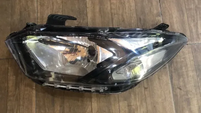 Farol Chevrolet Onix Joy Lt 2017 2018 2019..