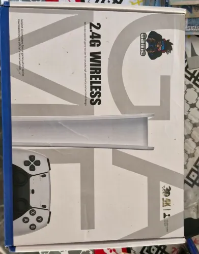 Video Game retror 4 mil jogos , controle parecido do PS5