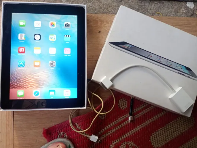 iPad Apple 2   16 GB aceit  trc