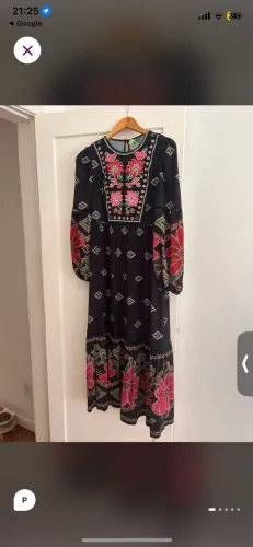 Vestido longo Farm Pala bordada Amsterda