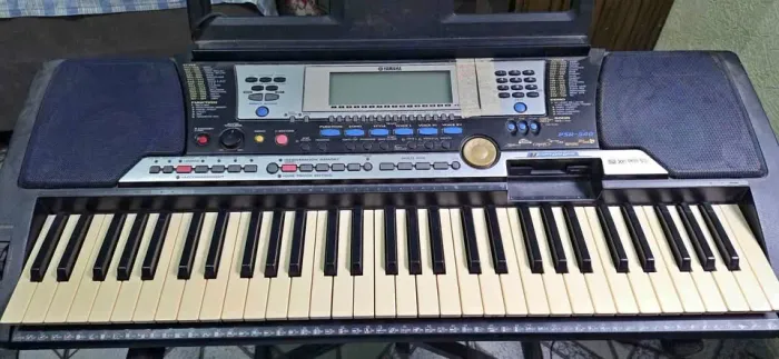 Teclado Yamaha PSR-540
