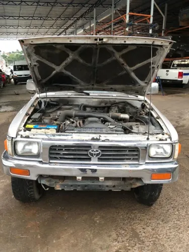 TOYOTA HILUX 2.8 2001 76CVS MANUAL DIESEL VENDIDA EM PEÇAS