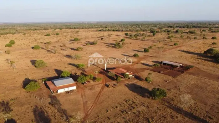 FAZENDA Á VENDA DE 1320 ALQUEIRES - ARAGUAÇU - TO