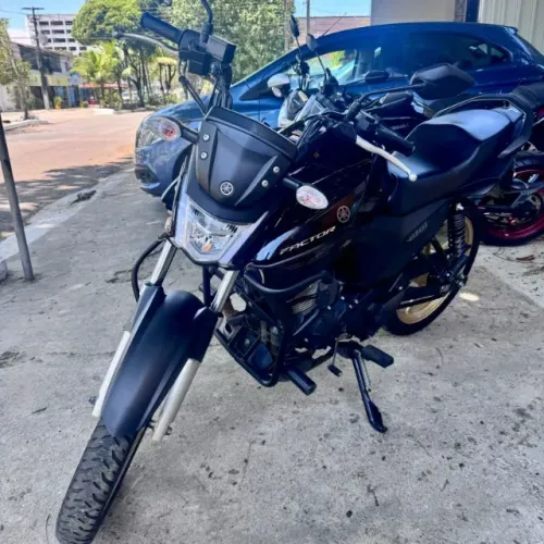 YAMAHA YBR FACTOR DX 2025/25 NA GARANTIA E DE UNICO DONO