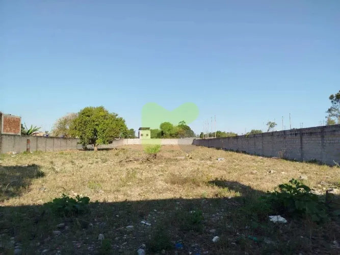 Área Industrial/Comercial à venda na Linha Azul, Macaé/RJ.
