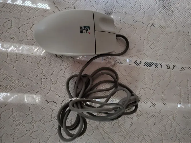 Mouse antigo