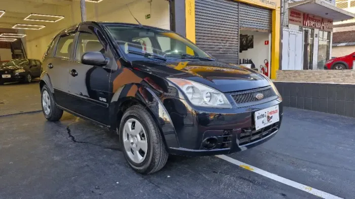 Ford Fiesta 1.6 8V Flex 