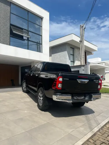 Toyota Hilux CD SRX 4X4 2.8 TDI 16V Diesel Aut. 2017