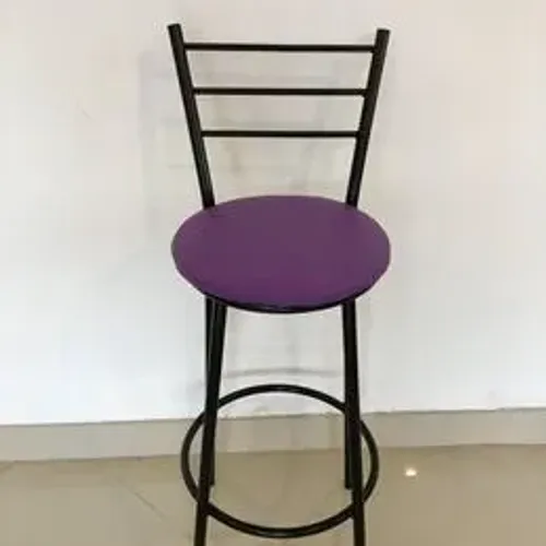 ?banqueta confortavel e moderna?