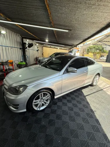 Mercedes-Benz C-180 CGI Coupe Sport 1.6 TB 16V Aut. 2014