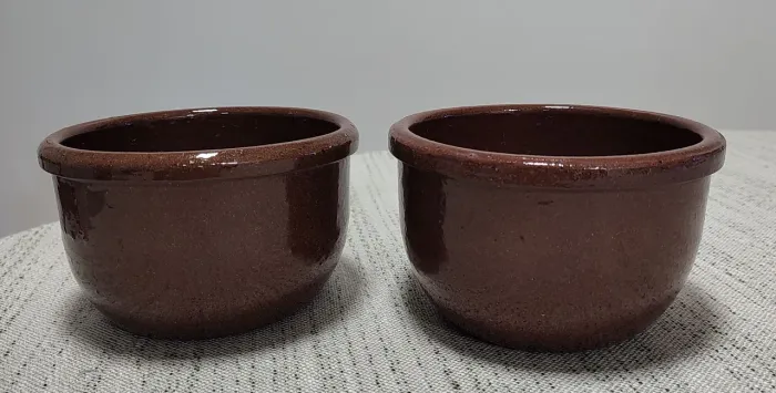  2 - Cumbucas de cerâmica rústica marrom