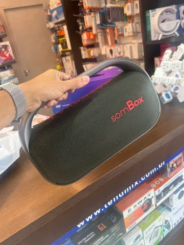 Caixa de som sombox com alça, super potente, com grave forte prova d?água top de linha 