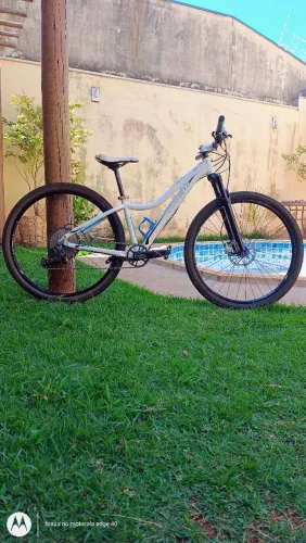 Bike Trek Cali S tamanho S