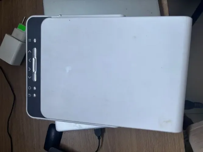 Projetor T5 2500 lumens - Wi-fi