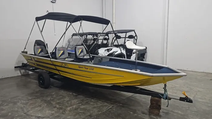 Barco Alumínio 5,50m c/ Mercury 50