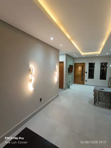 Construções e reformas, do alicerce ao acabamento.