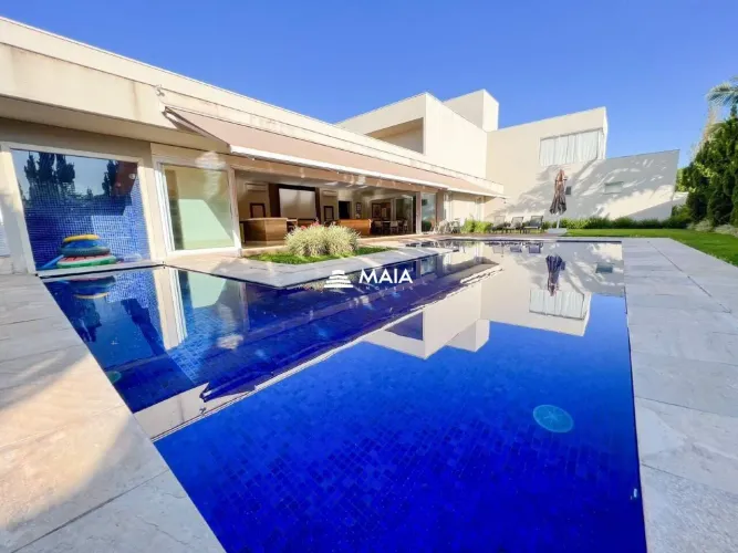 Casa à venda no Condomínio Damha I