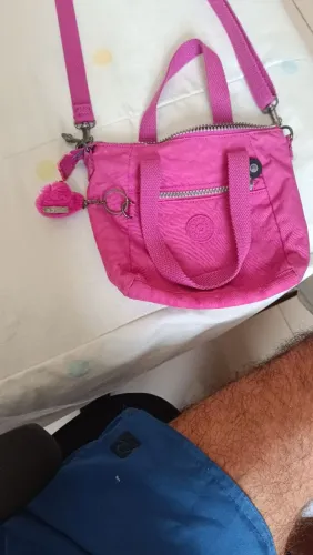 Bolsa Kipling transpassada rosa