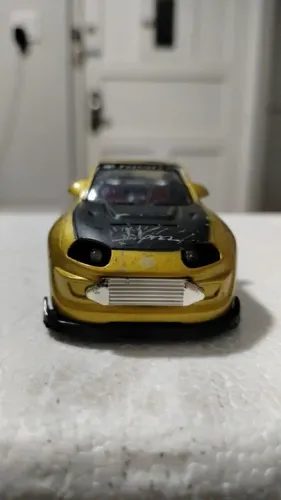 Miniatura Toyota Supra Tunado Dtc 1/32 (sucata)