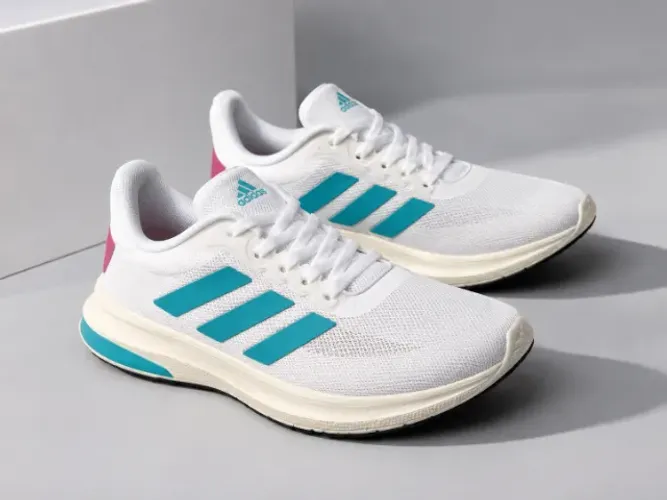 Tenis Adidas - Tamanho 38