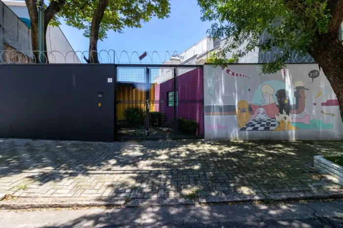 Loja na Rua Sapucaia, 648 251 m²