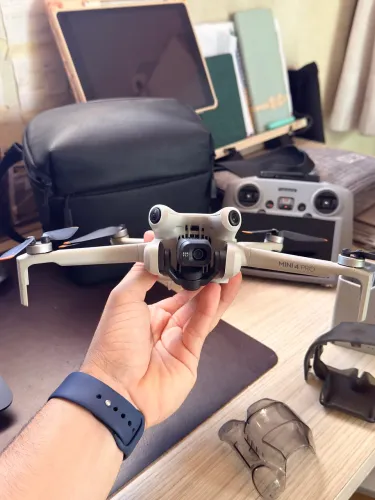 DJI Mini 4 Pro Fly More Combo Plus