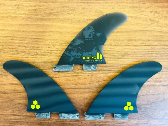 Quilhas FCS II AL MERRICK PG PRO TRI FIN SET (MEDIA)