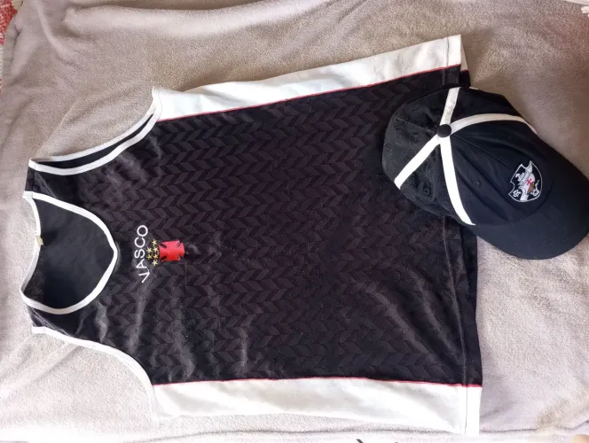 Kit Vintage Vasco da Gama - Regata Anos 90 + Boné Flexfit Yupoong Oficial<br>