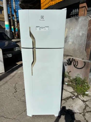 Geladeira Eletrolux 
