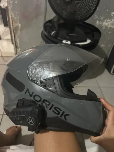 Capacete norisk