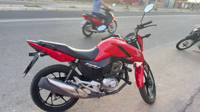 Vento fan 160 2024 com 23.000 rodado moto de mulher só 1 ano e 1 ano e 7 meses de uso