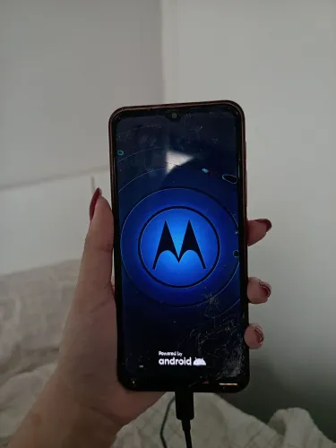 Moto G20 Rosa 64GB + Carregador de Brinde - Oportunidade